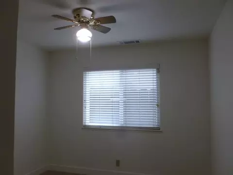 Bedroom - 3621 Merrifield Ave, Modesto, CA 95356 photo 3 of 4