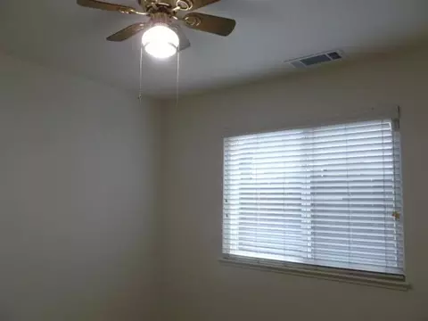 Bedroom - 3621 Merrifield Ave, Modesto, CA 95356 photo 4 of 4