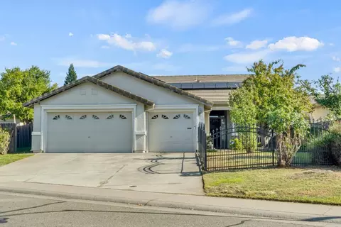 8187 Kingsbridge Dr, Sacramento, CA 95829