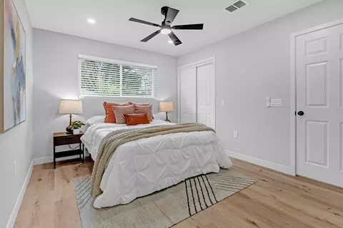 Bedroom - 1619 Monarch Ln, Davis, CA 95618 photo 3 of 4
