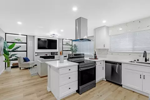 Kitchen - 1619 Monarch Ln, Davis, CA 95618 photo 2 of 4