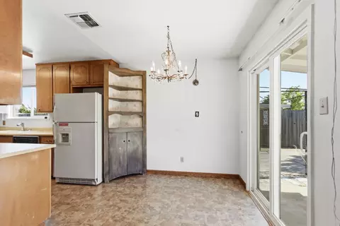 Dining - 106 Perraud Dr, Folsom, CA 95630 photo 1 of 1