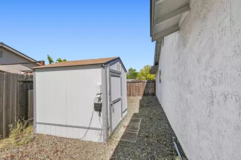 Exterior - 106 Perraud Dr, Folsom, CA 95630 photo 6 of 13