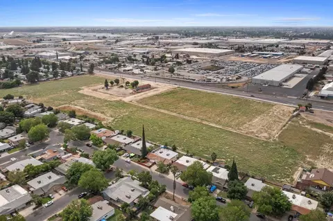 View/Area - 2644 San Ignacio Ave, Modesto, CA 95354 photo 7 of 7