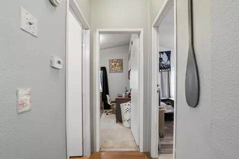 Entry Way - 1683 6th Ave, Olivehurst, CA 95961 photo 2 of 3