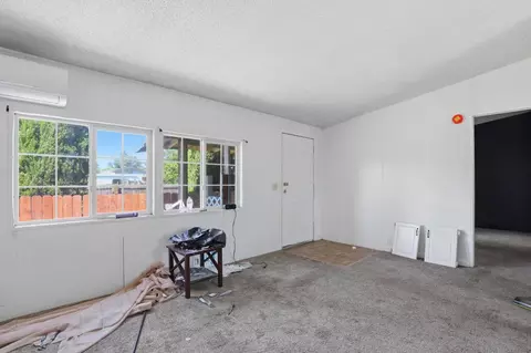 Living - 1683 6th Ave, Olivehurst, CA 95961 photo 1 of 2