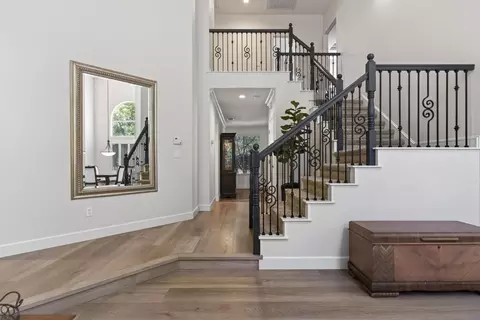 Entry Way - 4908 Regal Ct, Rocklin, CA 95765 photo 2 of 4