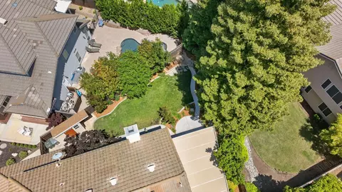 View/Area - 4908 Regal Ct, Rocklin, CA 95765 photo 2 of 6