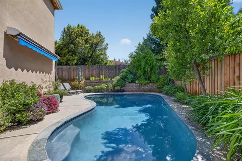 Exterior - 4908 Regal Ct, Rocklin, CA 95765 photo 3 of 12