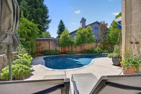 Exterior - 4908 Regal Ct, Rocklin, CA 95765 photo 2 of 12