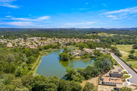 View/Area - 4792 Crowne Point Ct, Rocklin, CA 95677 photo 1 of 8