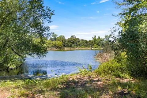 View/Area - 4792 Crowne Point Ct, Rocklin, CA 95677 photo 5 of 8