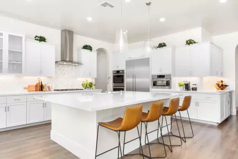 Kitchen - 4792 Crowne Point Ct, Rocklin, CA 95677 photo 2 of 4