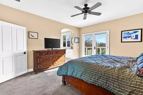 Bedroom - 19165 Leopard Ct, Grass Valley, CA 95949 photo 2 of 9