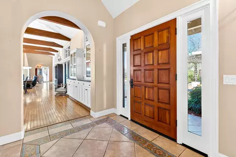 Entry Way - 19165 Leopard Ct, Grass Valley, CA 95949 photo 1 of 4