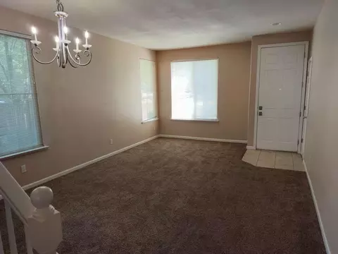 Living - 1153 Powell Ct, Tracy, CA 95304 photo 2 of 3