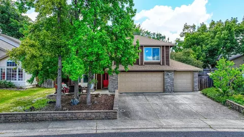 Exterior - 5653 Adobe Rd, Rocklin, CA 95765 photo 2 of 12