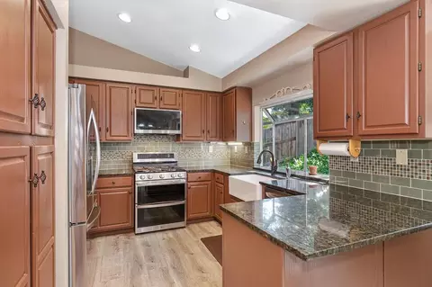 Kitchen - 5653 Adobe Rd, Rocklin, CA 95765 photo 1 of 3