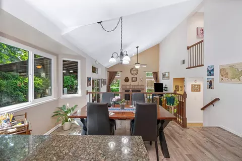 Dining - 5653 Adobe Rd, Rocklin, CA 95765 photo 3 of 4