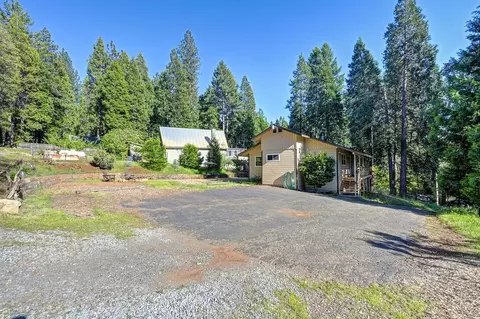 Exterior - 5415 Robert Rd, Pollock Pines, CA 95726 photo 7 of 25