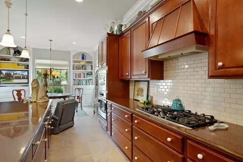 Kitchen - 1316 Maple Valley St, Manteca, CA 95336 photo 4 of 7