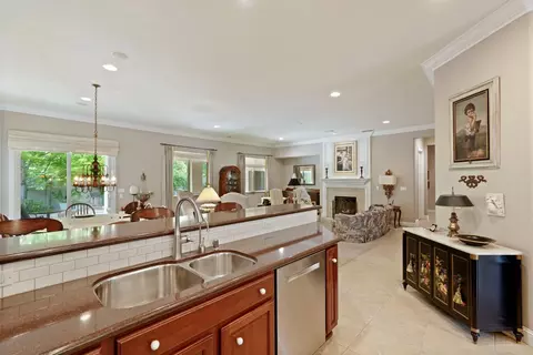 Kitchen - 1316 Maple Valley St, Manteca, CA 95336 photo 6 of 7