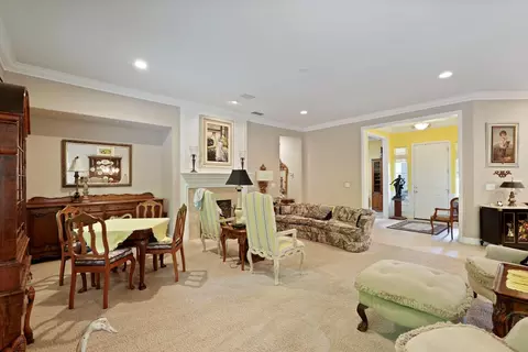 Living - 1316 Maple Valley St, Manteca, CA 95336 photo 3 of 3