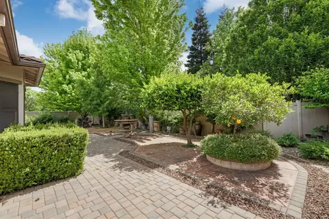 Exterior - 1316 Maple Valley St, Manteca, CA 95336 photo 8 of 15