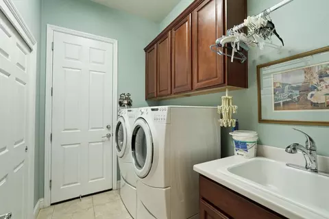 Other - 1316 Maple Valley St, Manteca, CA 95336 photo 5 of 15
