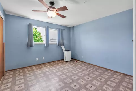 Bedroom - 4518 Meadow Way, Olivehurst, CA 95961 photo 7 of 7
