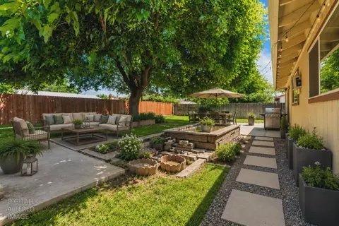 Exterior - 4518 Meadow Way, Olivehurst, CA 95961 photo 2 of 8