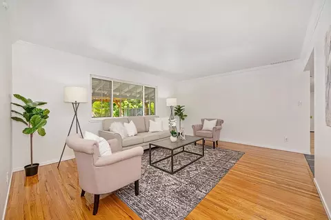 Living - 1338 Meredith Way, Carmichael, CA 95608 photo 2 of 7