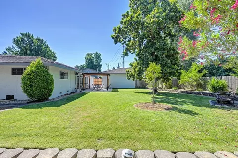 Exterior - 1338 Meredith Way, Carmichael, CA 95608 photo 22 of 30