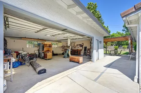 Exterior - 1338 Meredith Way, Carmichael, CA 95608 photo 30 of 30