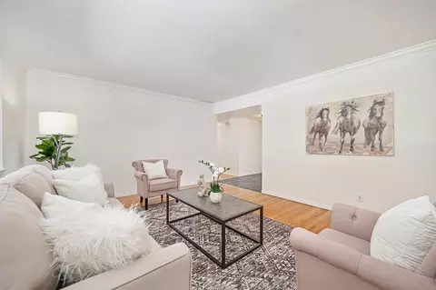 Living - 1338 Meredith Way, Carmichael, CA 95608 photo 3 of 7