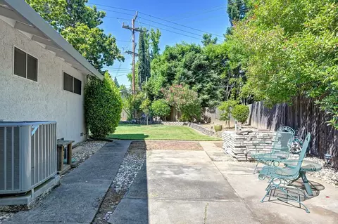 Exterior - 1338 Meredith Way, Carmichael, CA 95608 photo 25 of 30