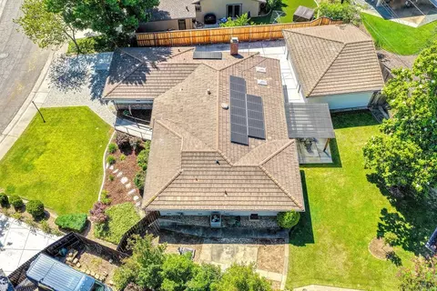View/Area - 1338 Meredith Way, Carmichael, CA 95608 photo 7 of 22