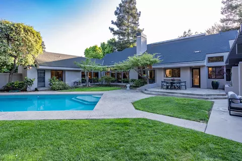 Exterior - 7306 Hillcrest Dr, Modesto, CA 95356 photo 7 of 12