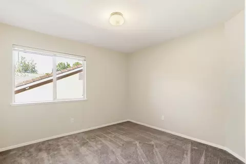 Bedroom - 3044 Florinda Ln, Davis, CA 95618 photo 5 of 8