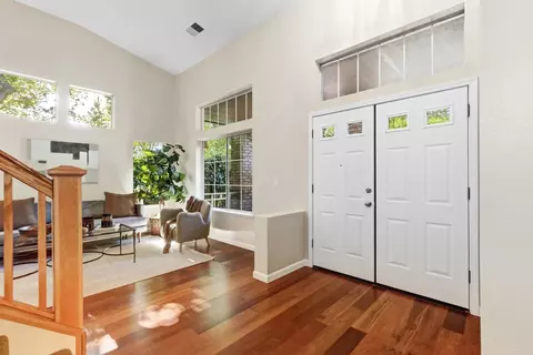 Entry Way - 3044 Florinda Ln, Davis, CA 95618 photo 5 of 8