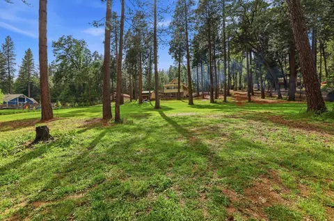 Exterior - 4061 Cedar Dr, Georgetown, CA 95634 photo 2 of 14