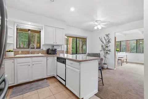Kitchen - 4061 Cedar Dr, Georgetown, CA 95634 photo 4 of 7