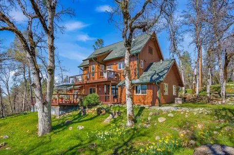 18354 Boogie Hill Rd, Nevada City, CA 95959