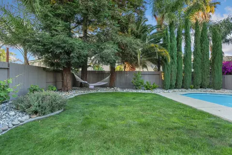 Exterior - 235 La Monte Ln, Tracy, CA 95377 photo 5 of 7
