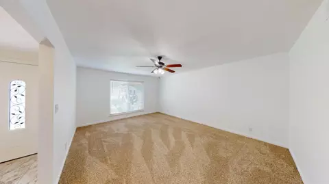 Living - 3279 Cherokee Ave, Merced, CA 95340 photo 2 of 4