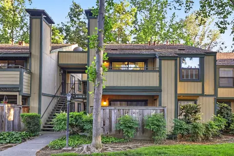 350 Del Verde Cir #6, Sacramento, CA 95833