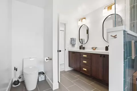 Bath - 909 Opal Ln, Ripon, CA 95366 photo 7 of 7