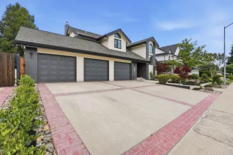 Exterior - 909 Opal Ln, Ripon, CA 95366 photo 2 of 12