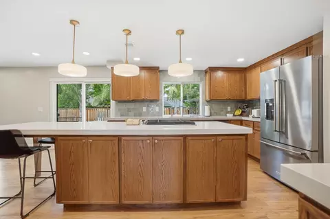 Kitchen - 909 Opal Ln, Ripon, CA 95366 photo 3 of 7