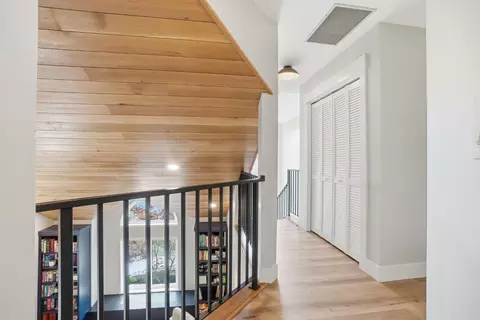 Entry Way - 909 Opal Ln, Ripon, CA 95366 photo 7 of 7